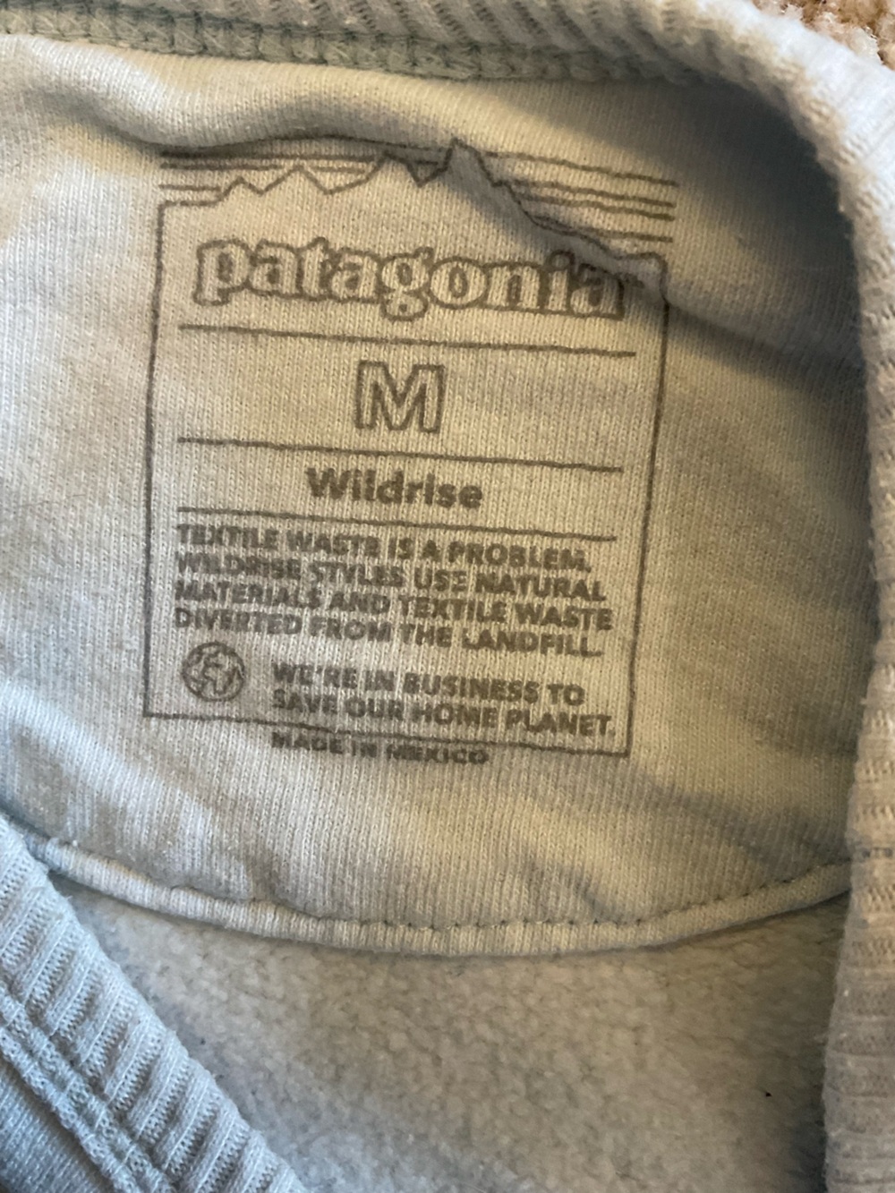 Patagonia Light Blue Crewneck Sweatshirt - Picture 7 of 14